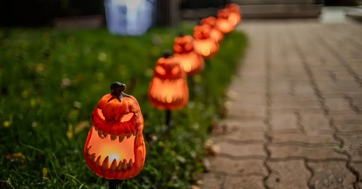 10 idées d'activités créatives pour célébrer Halloween