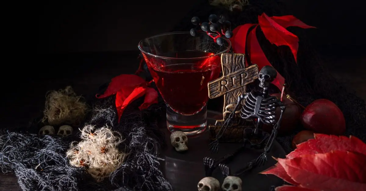 Les meilleures recettes de cocktails d'Halloween pour vos invités